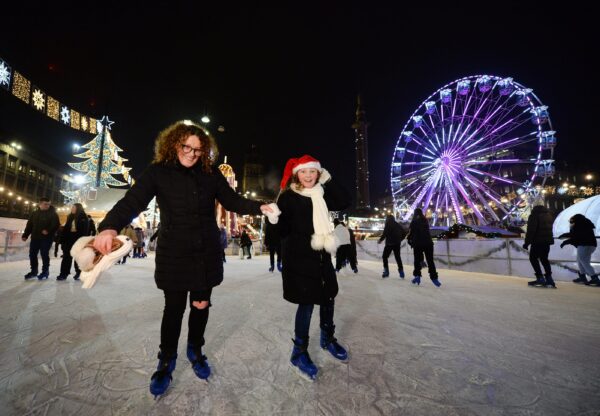 Ice Skating at Glasgow's Winter Wonderland on the Green - Adult & Child